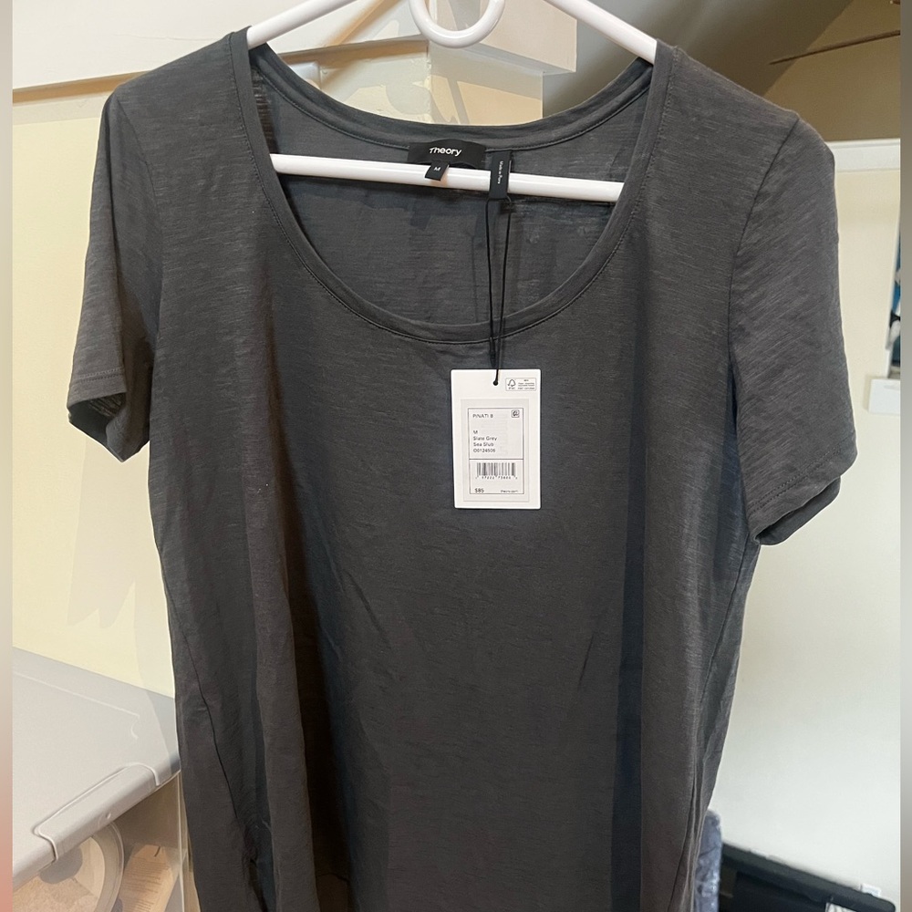 New with tags THEORY Women's Gray Top.